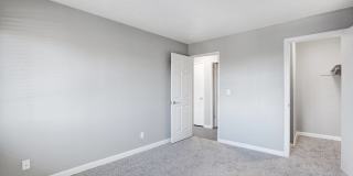 The Henley Apartment Homes Gallery 21