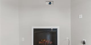 1595 Rossmore ~ Newton Place Gallery 18