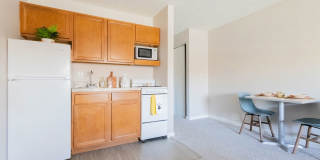 500 The Studios at Belmont Gallery 4