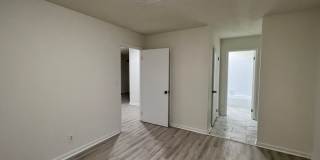 Sunset Rock Apartments Gallery 17