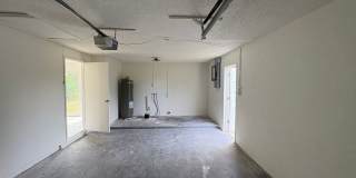 Updated 3-Bedroom Home with Granite Kitchen & One-Car Garage Gallery 17