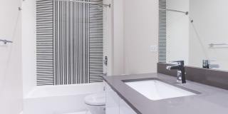 Luxe Logan Square Gallery 7