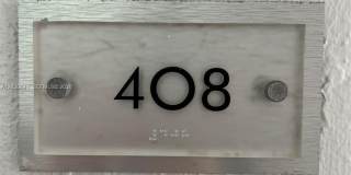 700 NE 63rd St Gallery 21