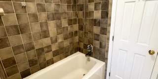 3 BR 2 Bath Townhome Gallery 23