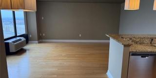 300 Riverfront Drive Gallery 18