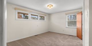 House Close To Campus! Gallery 13