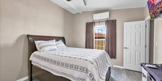 29 Palms home in great neighborhood! Gallery 27