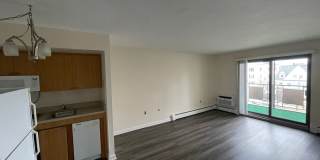 Studio in fantastic Arlington Center building Gallery 1