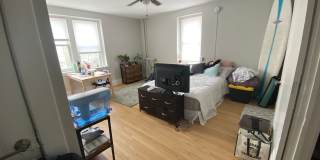 100 Howe Street Gallery 15