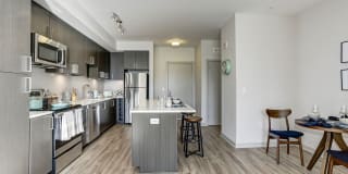 The Met Rockville Gallery 43