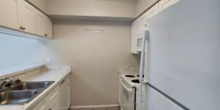 2/2 townhouse Gallery 12