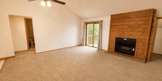 2BR/2BA, vaulted ceilings, pool, parking, W/D included, more! (SC308) Gallery 1
