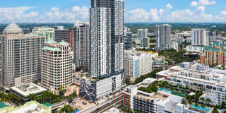 Veneto Las Olas Gallery 47