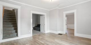 4 BED/1 BATH IN NEWARK Gallery 4