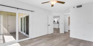 1000 S HARBOUR ISLAND BOULEVARD Gallery 21