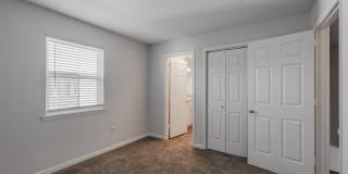 Royal Arms of Green Hills Gallery 21