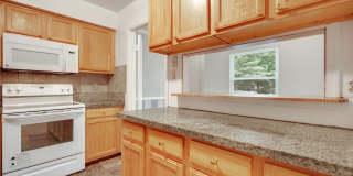 6060 HOLLOW KNOLL Court Gallery 9