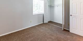 Pickwick Farms Apartments Gallery 24