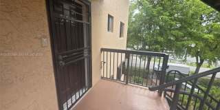 5560 W 21st Ct Gallery 29