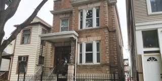 2102 W Barry Avenue Gallery 1