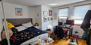 Must-See Spacious 3-bedroom/1-Bath Unit Brighton Gallery 5