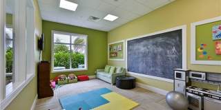 3899 Eldon Street Gallery 24
