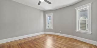 18 Lyon St. Gallery 9