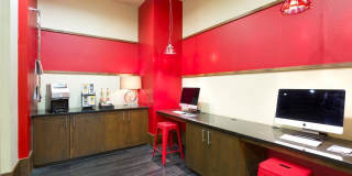 1610 West 5th Street Gallery 3