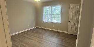 1722 Ward Avenue Northeast - 1 Gallery 7