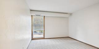 Wayzata Woods Gallery 13