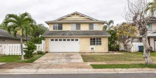 5 Bed/3 Bath/2 Car Garage Single Family in Pool Community Gallery 1