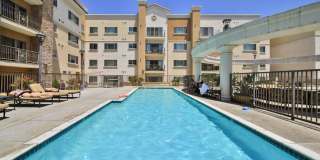 Beautiful 3 Bed/ 2.5 Baths Condo Gallery 14