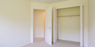 Fabulous 3 BD* 2.5 BA In Popular Arbor Reserve Townhome Community! **Minutes From Tanasbourne Shopping Center** Spectacular Location!* Gallery 19