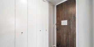 65 East Scott Street Building Gallery 21