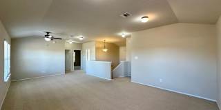 1/2 Off 1st Months Rent!  Viewable Now!  Price Drop! Gallery 42