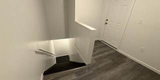 1102 Jackson Street Gallery 16
