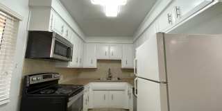 13952 Moorpark St. Gallery 4