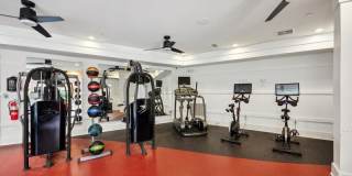 Link Apartments Brookstown Gallery 28