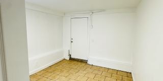 612 8th Street Gallery 14