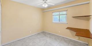 7750 Pipers Gallery 12