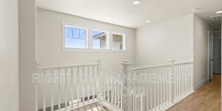 4923 North Glenrock Avenue Gallery 18