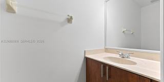 5043 SW 140th Ter Gallery 10