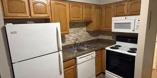 2367 Memorial Pkwy Gallery 6