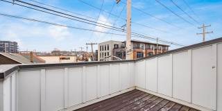 Luxury Living at Four X Five Condos Gallery 21