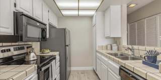 6456 Buena Vista Dr Apt B Gallery 4