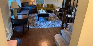 Beautiful Furnished 3BR/2BA Home in Prime Lincolnwood Location – Top-Rated Schools Gallery 3