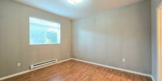 Bothell Condo  -  Pet Friendly! Gallery 9