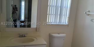 21250 NE 9th Ct Gallery 23