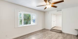 4bed, 2bath Glendale home with a pool! Gallery 10