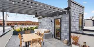 215 N Sarah Street Gallery 31